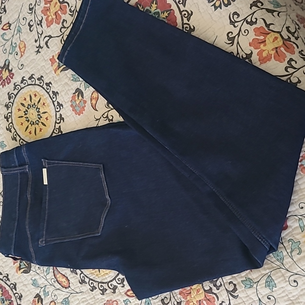 White House Black Market jegging jeans